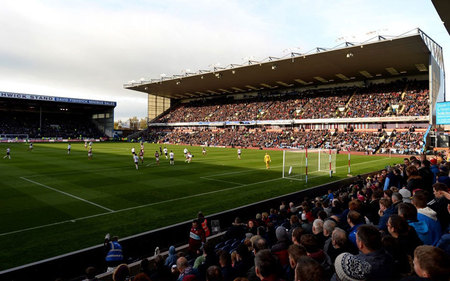 乒乓球热 乒乓球热